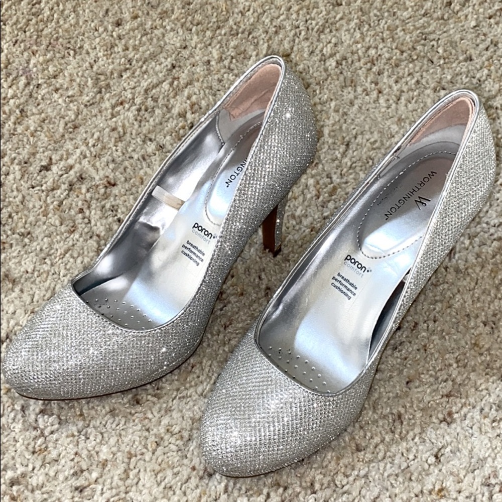 Worthington sliver heels